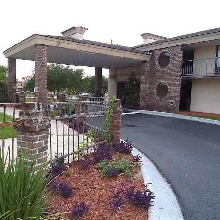 Gateway Inn ซาวานนาห์ ภายนอก รูปภาพ
